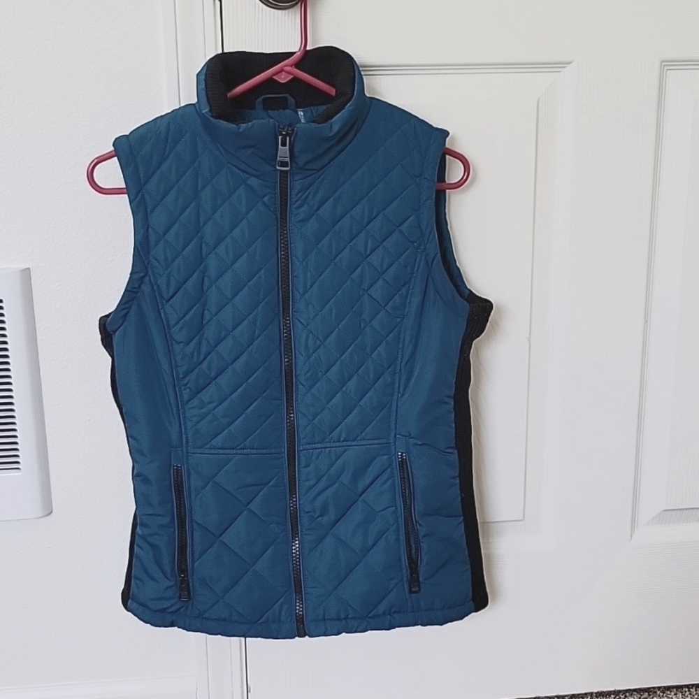 Womens Teal Vest